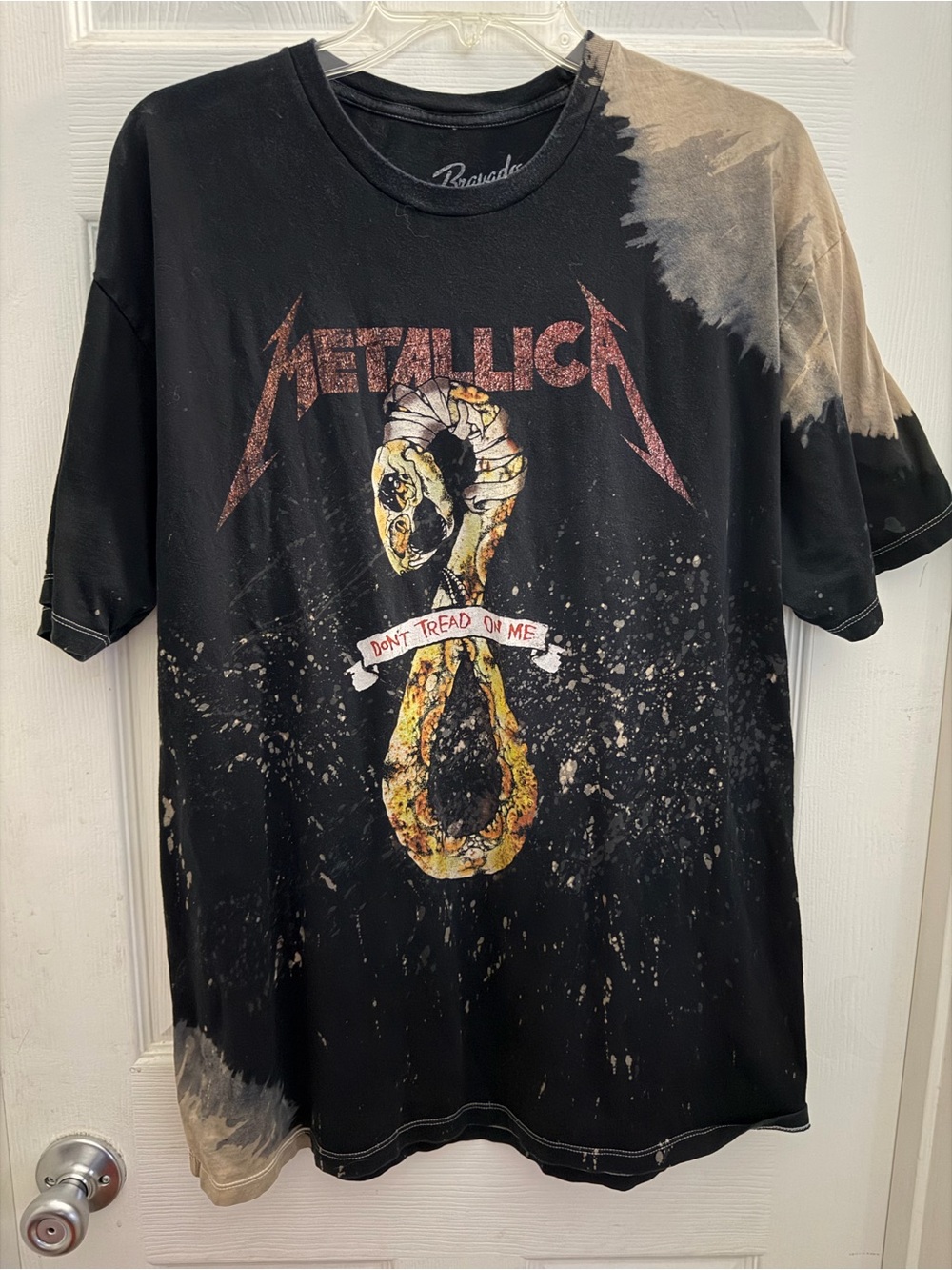 Bravado Black and Tan Metallica 'Don't Tread On Me' Graphic Tee